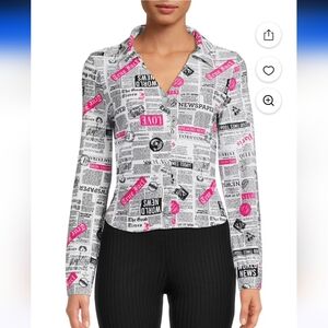No Boundaries Juniors’ Printed Button Front Top